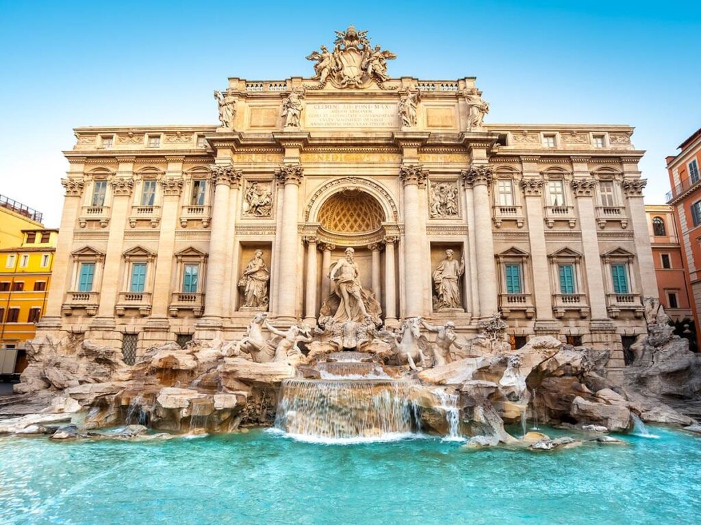 famous-landmarks-in-italy-trevi-fountain-rome