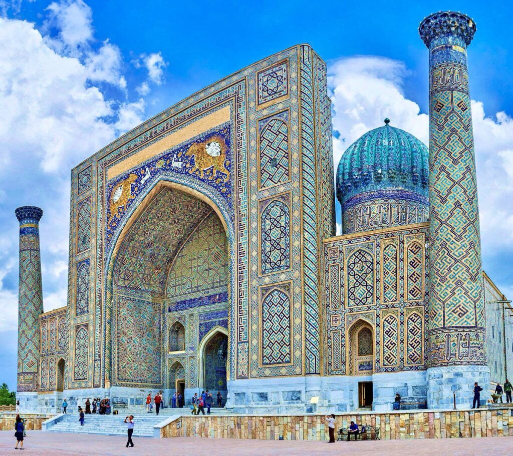 kok gumbaz mosque Istaravhan