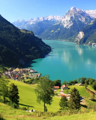 804052-Sisikon-Urner-lake-Switzerland-Mountains-Lake-Scenery_6_11zon